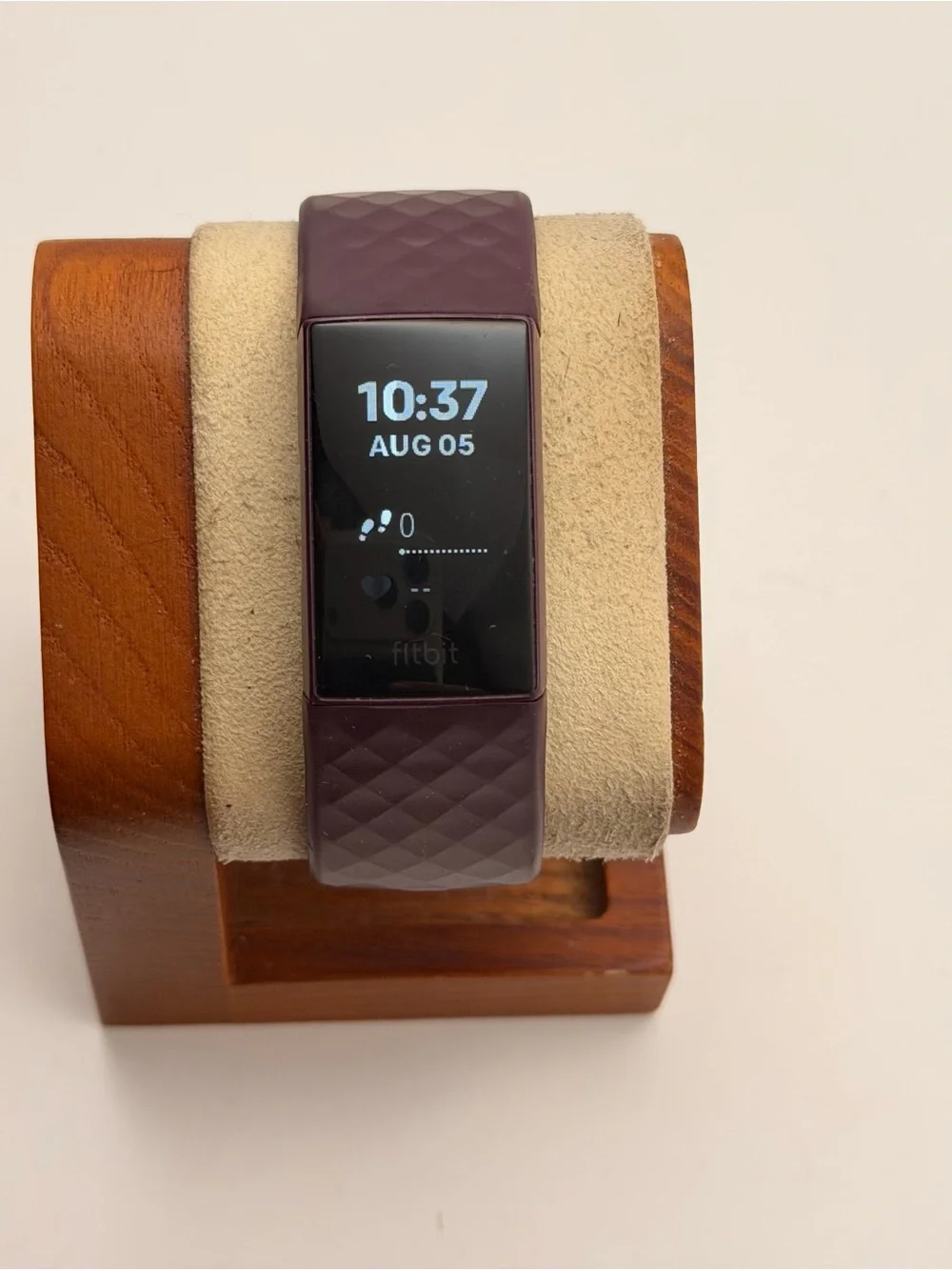Fitbit Charge 4, Full Set, Purple/Purple, Charger included, Manuals, Excellent